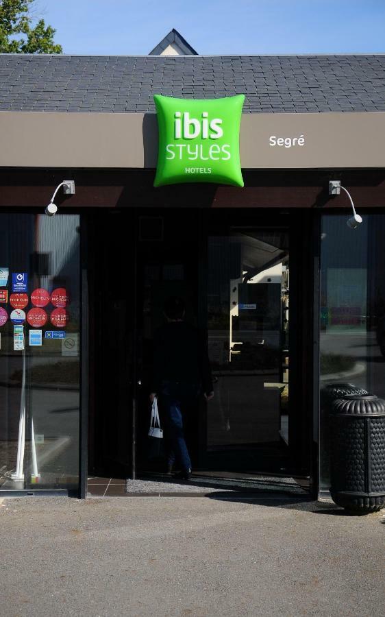 Hotel Ibis Styles Segré Exterior foto